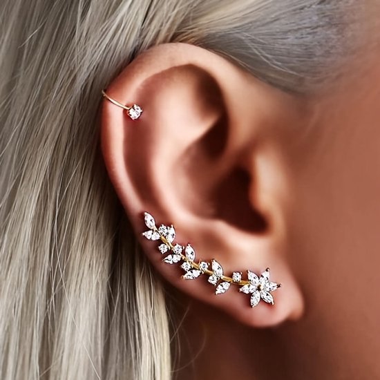 Sjika - Elegante Crystal Ear Cuff – Bladdesign – Gold Plated – Luxe Ear Climber – Zonder gaatje – Comfortabel & Lichtgewicht - Cadeau voor haar