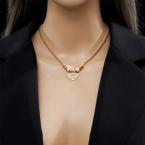 Sjika - Goudkleurige Ketting met Levensboom Hart Hanger – Luxe Dames Ketting – Symbolisch Sieraad – Perfect Cadeau voor haar