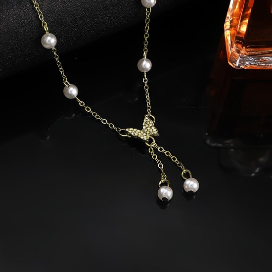 Sjika - Trendy vlinder ketting dames – Fijn design met parels – Cadeau idee