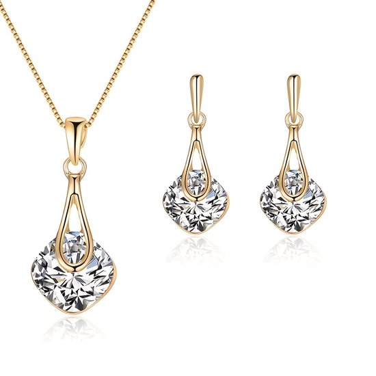 Sjika - Gouden Sieradenset Dames – Ketting & Oorbellen met Zirkonia – Elegante Luxe Set – Gold Plated – Cadeau voor Haar