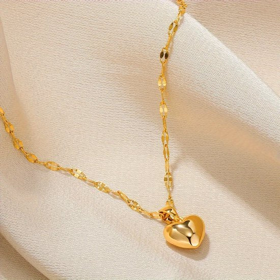 Sjika - Chique ketting dames – Goudkleurig met hart hanger – Perfect cadeau – Voor haar