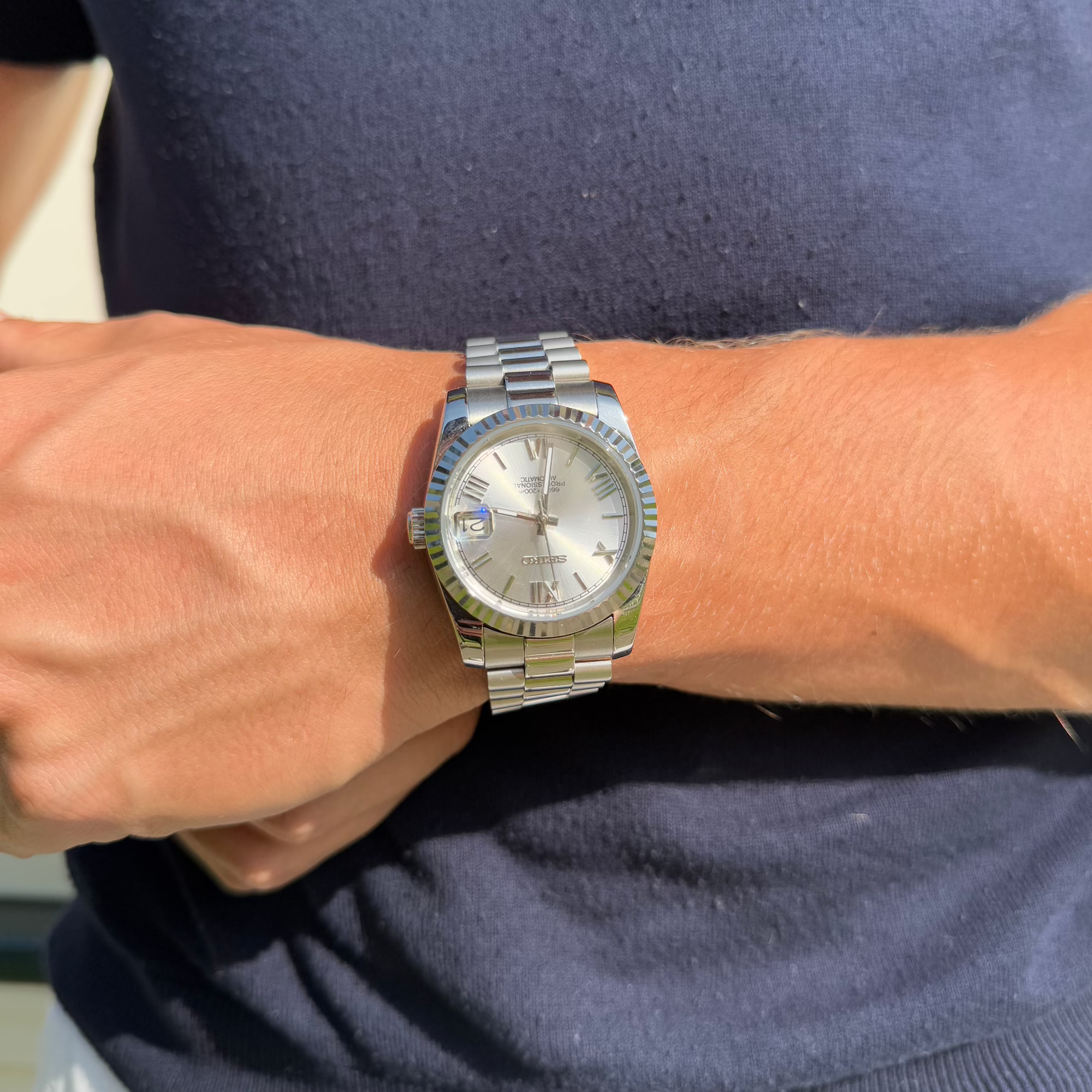 SEIKOJUST WHITE ROMAN