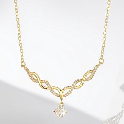 Sjika - Elegante 18k Goud Plated Ketting met Golvend Ontwerp en Zirkonia – Sprankelende Damesketting - Cadeau voor haar