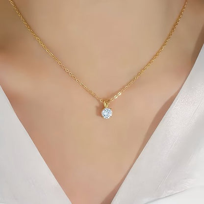 Sjika - Goudkleurige Ketting Dames – Gold Plated – Solitaire Zirkonia Hanger – Luxe Minimalistische Halsketting - Cadeau voor haar