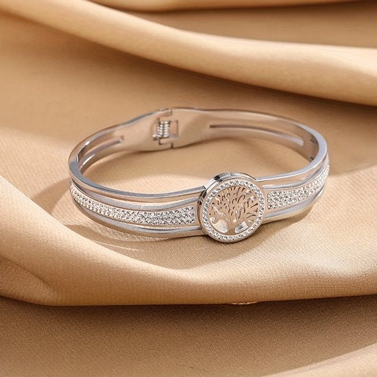 Sjika - Levensboom Armband Dames – Stainless Steel – Zilveren Bangle – Anti-Allergisch – Met Sprankelende Kristallen - Cadeau voor haar