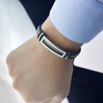 Sjika - Zilverkleurige Heren Armband – Leer & Stainless Steel – Sportief, Casual & Zakelijk – Cadeau voor hem