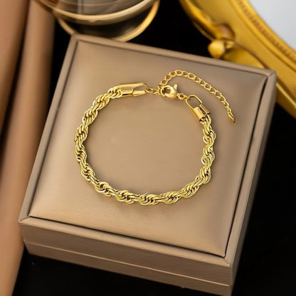 Sjika - 18K Gold Plated Rope Chain Set – Goudkleurige heren ketting & armband – Gedraaide touwschakel – Stijlvol & duurzaam – Perfect cadeau voor hem