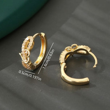 Sjika - Luxe Gouden Hart Oorbellen – Strass Oorringen voor Dames – Chic & Tijdloos Design - Cadeau voor haar