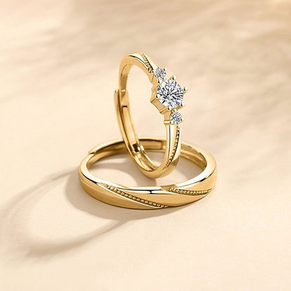 Sjika - Relatie Ringen Set – 2-delig – Goudkleurig – Zirkonia – Verstelbaar – Trouwringen / Verlovingsringen / Vriendschapsringen – Voor Koppels - Cadeau