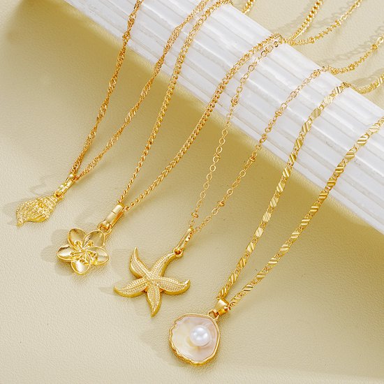 Sjika - Dames Ketting Goudkleurig met Zee Bedel – Schelp, Zeester, Parel & Bloem Hanger – Trendy Zomer Halsketting – Beach Sieraden - Cadeau voor haar