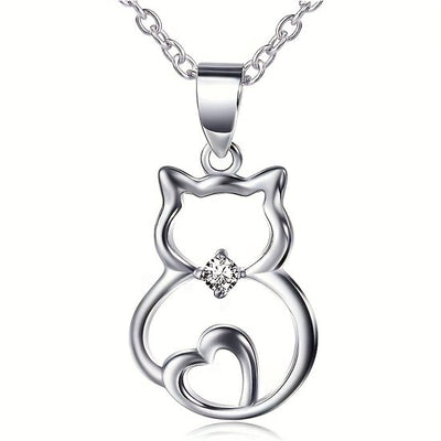 Sjika - Zilverkleurige Katten Ketting met Kristal – Kat Hanger Dames – Liefdevol & Minimalistisch Design - Cadeau voor haar
