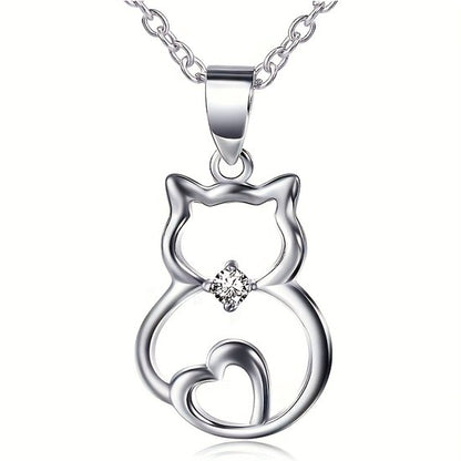 Sjika - Zilverkleurige Katten Ketting met Kristal – Kat Hanger Dames – Liefdevol & Minimalistisch Design - Cadeau voor haar