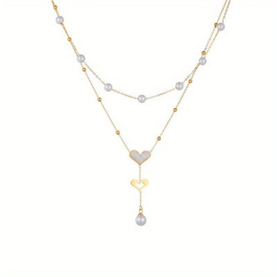 Sjika - Gold plated ketting met dubbele hart hanger & parels – Luxe damesketting – Elegant & romantisch design – Perfect cadeau voor haar