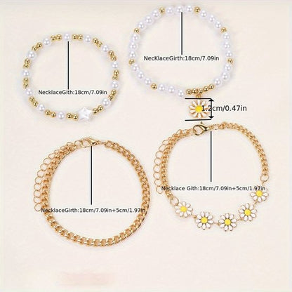 Sjika - Gouden Armbandenset Dames – 4 Delige Armbanden met Madeliefjes & Parels – Trendy Layered Sieraden – Verstelbaar - Cadeau voor haar