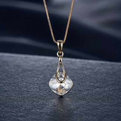 Sjika - Gouden Sieradenset Dames – Ketting & Oorbellen met Zirkonia – Elegante Luxe Set – Gold Plated – Cadeau voor Haar