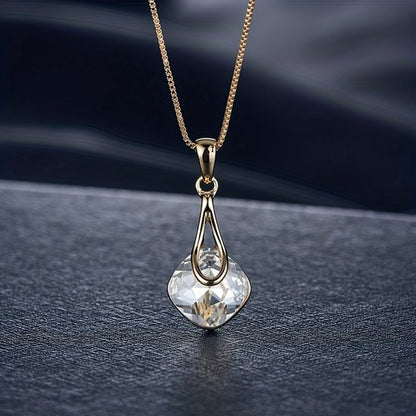 Sjika - Gouden Sieradenset Dames – Ketting & Oorbellen met Zirkonia – Elegante Luxe Set – Gold Plated – Cadeau voor Haar