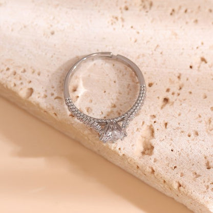 Sjika - Zilveren Ring Dames met Zirkonia – Verstelbare Solitair Ring – Verlovingsring Look – Luxe Sieraad - Cadeau voor haar